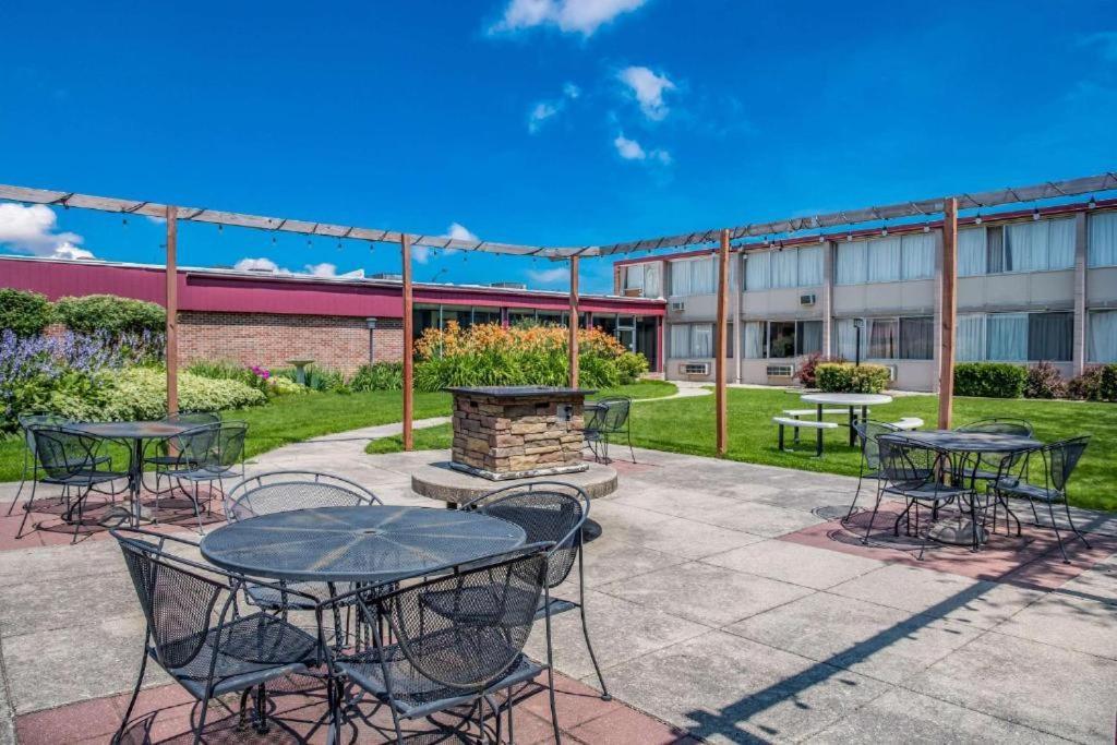 Econo Lodge Albert Lea Dış mekan fotoğraf